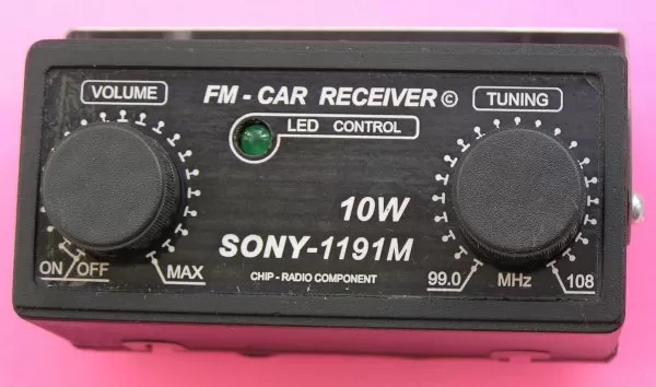 Автомобильный FM радиоприемник моно SONY-1191M 20W